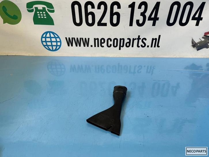 V40 LUCHTGELEIDER ORIGINEEL 31332207, Auto-onderdelen, Carrosserie en Plaatwerk, Bumper, Volvo, Gebruikt, Ophalen of Verzenden