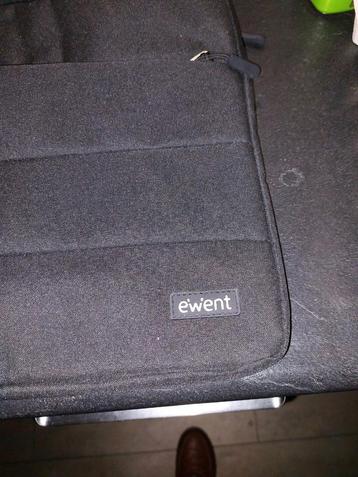 Nieuwe Laptoptas 30x40cm beschikbaar voor biedingen