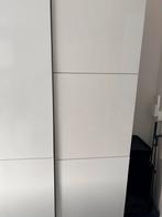 Ikea HangKast - Praktisch en Stijlvol, Kunststof, Hoogglans, Zo goed als nieuw, Minder dan 100 cm