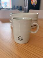 3 mokken zusss, Huis en Inrichting, Keuken | Servies, Ophalen, Zo goed als nieuw, Overige stijlen, Kop(pen) en/of Schotel(s)