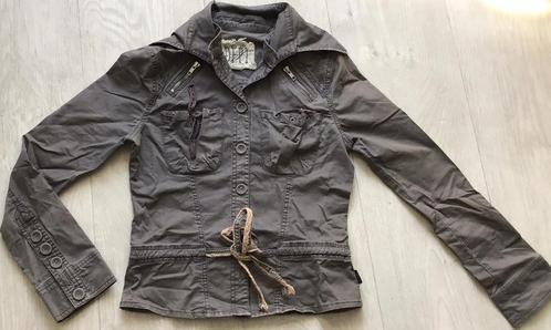 Grijs jasje DEPT (maat S), Kleding | Dames, Jassen | Zomer, Gedragen, Maat 38/40 (M), Grijs, Ophalen of Verzenden