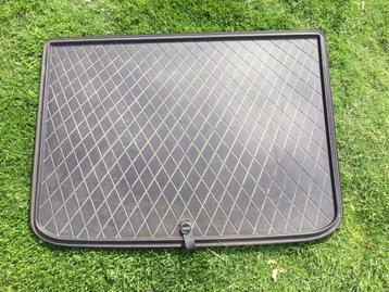 Automat achterbak voor mini countryman, zwart, kunstof beschikbaar voor biedingen