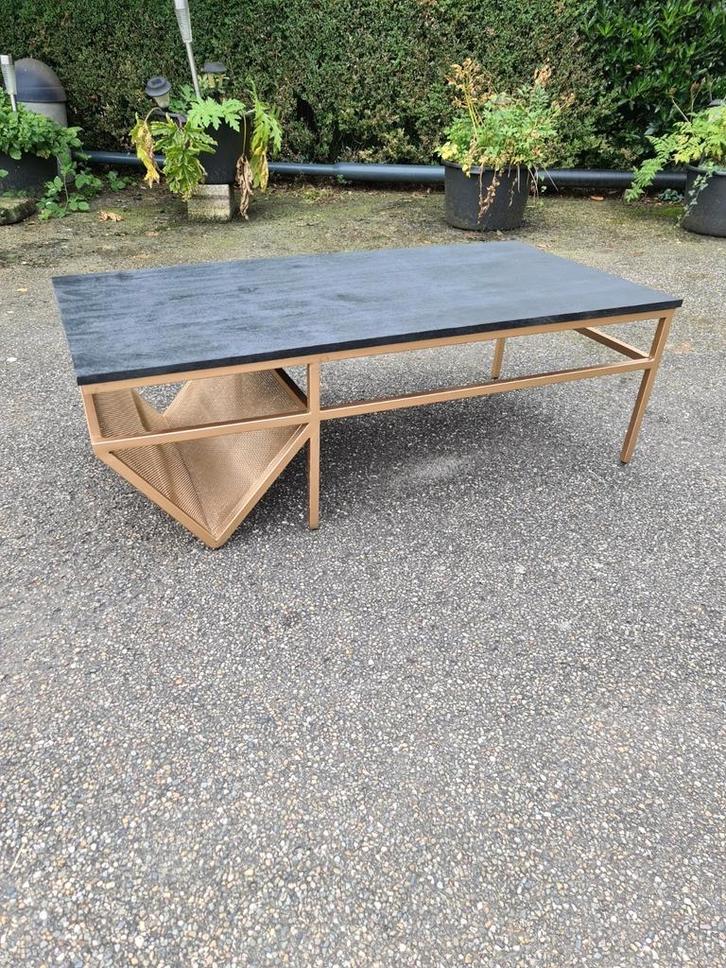 Nieuwe salontafel zwart mango brons onderstel lectuur €95, Huis en Inrichting, Woonaccessoires | Overige, Nieuw, Ophalen