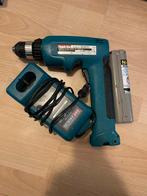 Makita 6095D, Doe-het-zelf en Verbouw, Ophalen of Verzenden, Gebruikt, Boormachine, Variabele snelheid