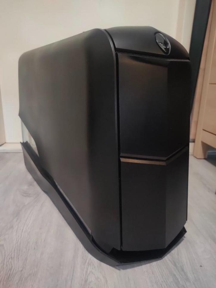 Behuizing van Aurora R4 (mATX), Computers en Software, Computerbehuizingen, Gebruikt, Ophalen