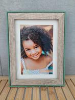 Nieuw houten fotolijstje 13x18 cm, Minder dan 50 cm, Nieuw, Ophalen of Verzenden, Minder dan 50 cm
