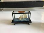 Vintage Zeilschip in Glazen Vitrine Jade Garden Restaurant, Ophalen of Verzenden