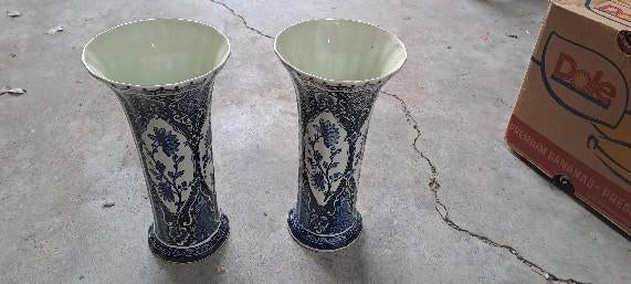 Delfts blauw en diverse grote vaas is weg, Antiek en Kunst, Ophalen