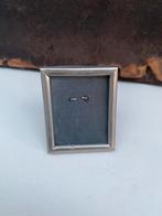 Klein Zilverkleurig Fotolijstje, Ophalen of Verzenden, Gebruikt, Metaal of Aluminium, Minder dan 50 cm