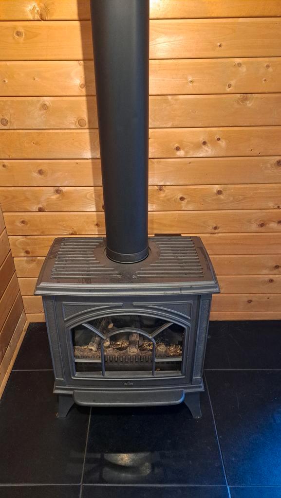 Gaskachel gekeurd tot juli 2026, Huis en Inrichting, Kachels, Gebruikt, Gaskachel, Gas, Ophalen of Verzenden