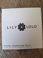 Lily Lolo mineral foundation SPF15 - warm peach set van 3, Ophalen of Verzenden, Nieuw, Overige kleuren, Gehele gezicht