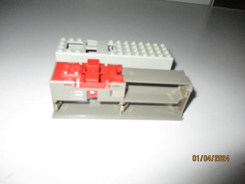 Lego 9v AFSTANDBEDIENING Grijs/Middengrijs perfecte staat!!, Kinderen en Baby's, Speelgoed | Duplo en Lego, Gebruikt, Lego, Complete set