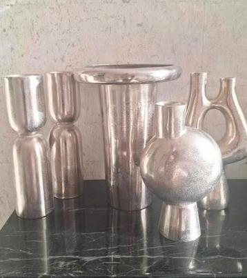 Raw alu set kandelaar en vazen zilver ruw aluminium nieuw  beschikbaar voor biedingen