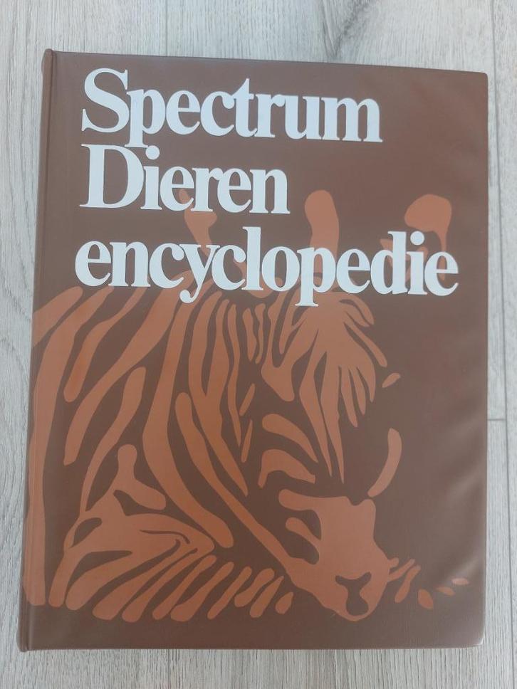 Spectrum dierenencyclopedie, Boeken, Encyclopedieën, Zo goed als nieuw, Complete serie, Dieren, Ophalen