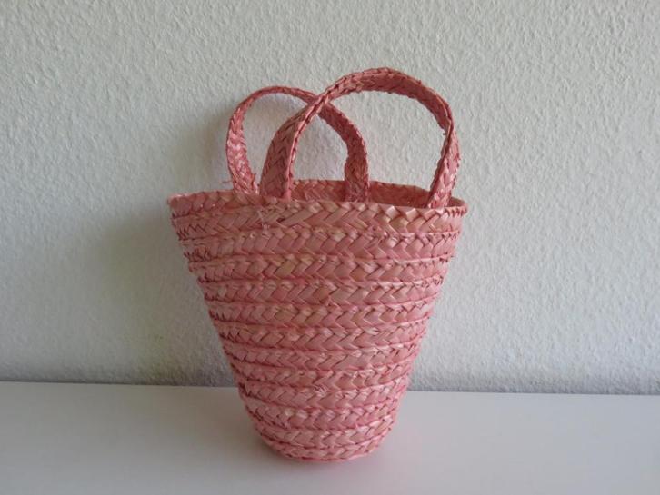 Roze gevlochten mandje, paasmandje tasje, Diversen, Pasen, Zo goed als nieuw, Ophalen of Verzenden