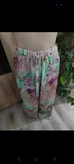 Primark satijnen pyamabroek wijd kleurrijk maat L, Primark, Verzenden, Zo goed als nieuw, Maat 42/44 (L)