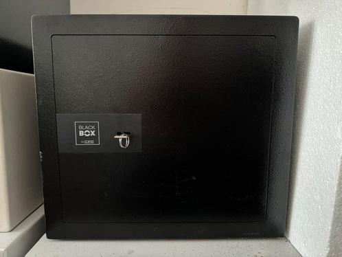 Zeer degelijke LIPS kluis brandkast BlackBox, Huis en Inrichting, Brandblussers en Brandkasten, Zo goed als nieuw, Brandkast, Ophalen