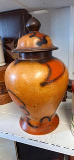 Mooie grote oude pot met deksel gemaakt in Gouda, Ophalen