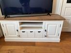 Landelijk wit TV meubel met teak blad, Huis en Inrichting, Kasten | Televisiemeubels, Ophalen, Gebruikt, 100 tot 150 cm, Teakhout