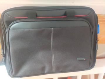 Laptoptas  beschikbaar voor biedingen