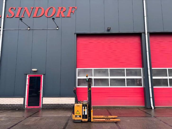 Cat NS1400P 1400kg Stapelaar (bj 1997), Zakelijke goederen, Machines en Bouw | Heftrucks en Intern transport, Stapelaar, Overige aandrijving