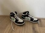 Nike Air Jordan maat 36,5, Kinderen en Baby's, Gebruikt, Meisje, Sportschoenen, Ophalen of Verzenden