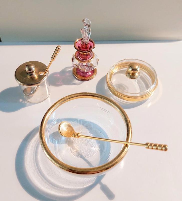 Design miniaturen goud glas vintage poppenhuis 60s keuken, Antiek en Kunst, Antiek | Speelgoed, Ophalen of Verzenden