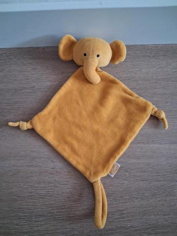 Knuffeldoekje Jollein olifant geel okergeel doekje K9984 beschikbaar voor biedingen
