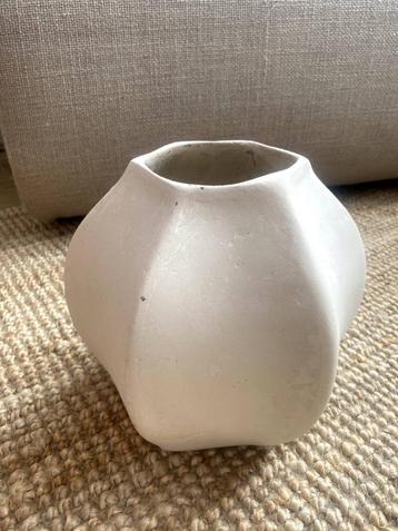 Light and Living Papier mache vaas/pot beschikbaar voor biedingen