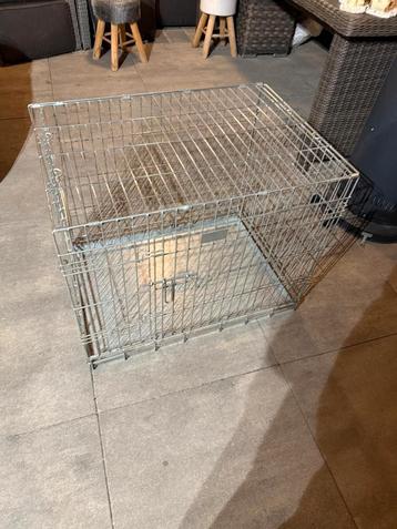 Te koop Hondenbench beschikbaar voor biedingen