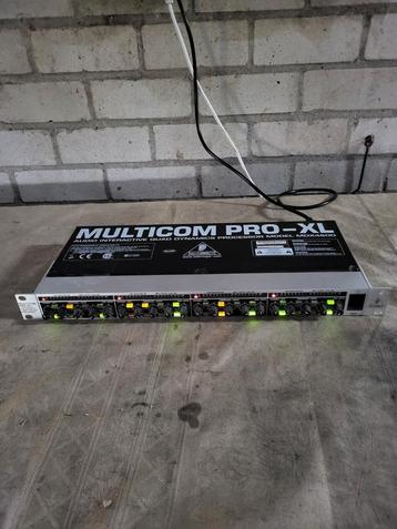 Behringer Multicom PRO XL MDX4600  beschikbaar voor biedingen