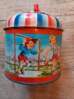 Vintage blikken tol met voetbal thema, Ophalen of Verzenden, Gebruikt, Gebruiksvoorwerp