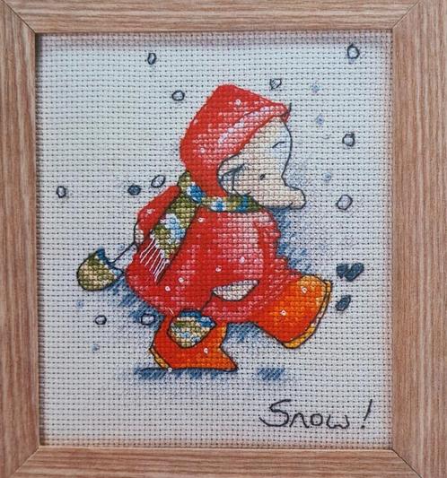 Humphrey de olifant in de sneeuw borduurpatroon, Hobby en Vrije tijd, Borduren en Borduurmachines, Nieuw, Patroon, Handborduren
