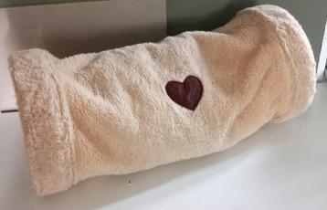 kitten speeltunnel beschikbaar voor biedingen