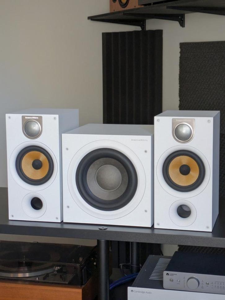 B&W 686 S2 + ASW 608, prachtige 2.1 combinatie, topsound, Audio, Tv en Foto, Luidsprekers, Gebruikt, Front, Rear of Stereo speakers
