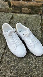 Sneakers, Kleding | Heren, Schoenen, Ophalen of Verzenden, Zo goed als nieuw, Wit