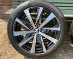 ALS NIEUWE 18” Peugeot 508 velgen met 235/45R18 winterbanden