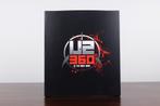 U2 - 360 at the Rose Bowl  Super Deluxe Box Set DVD Blu-Ray, Ophalen of Verzenden, Gebruikt, Poprock