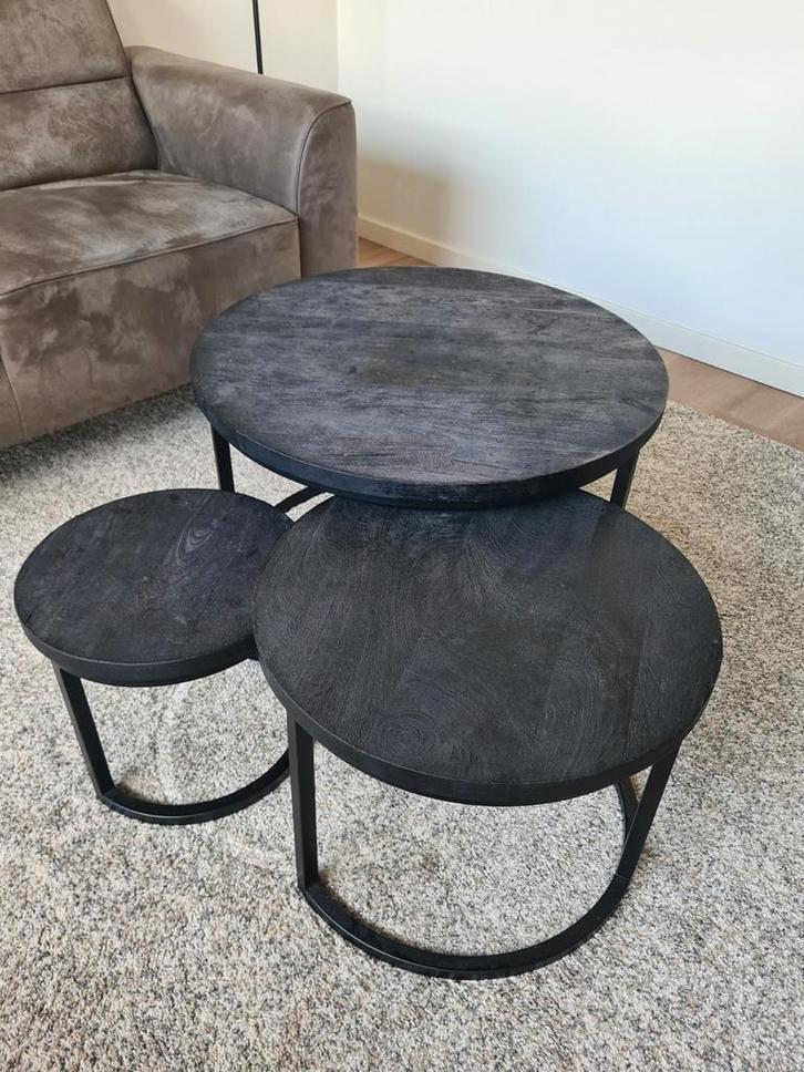Set van 3 salontafels – mango hout, zwart metalen onderstel, Huis en Inrichting, Tafels | Salontafels, Zo goed als nieuw, Minder dan 50 cm