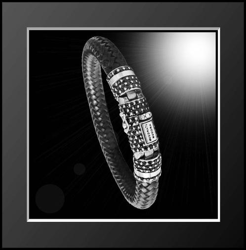 ELLEN ZIRKONIA LEATHER   Buddha to Buddha armband maat E, Sieraden, Tassen en Uiterlijk, Armbanden, Zo goed als nieuw, Leer, Zwart