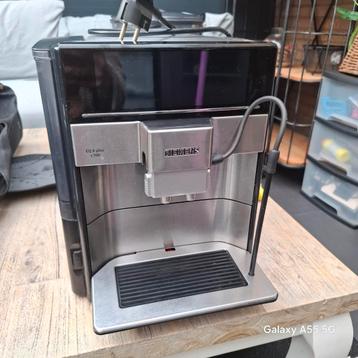  Defect Siemens EQ.6 Plus S700 Koffiemachine  beschikbaar voor biedingen