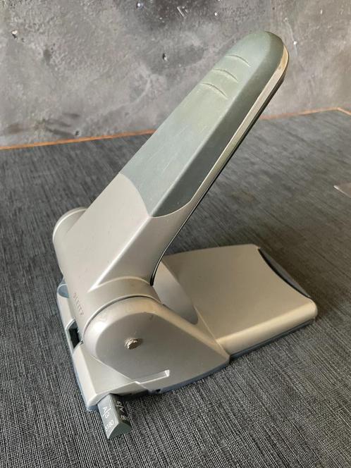 Leitz Heavy Duty Perforator type 5180 - gegoten aluminium, Diversen, Bureau-accessoires, Gebruikt, Ophalen of Verzenden