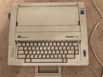 Gebriele 100 Triumph-Adler Electronische Typemachine, Diversen, Typemachines, Ophalen, Zo goed als nieuw