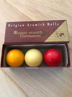 3 biljart ballen met doos, Ophalen of Verzenden, Gebruikt, Keu of Ballen