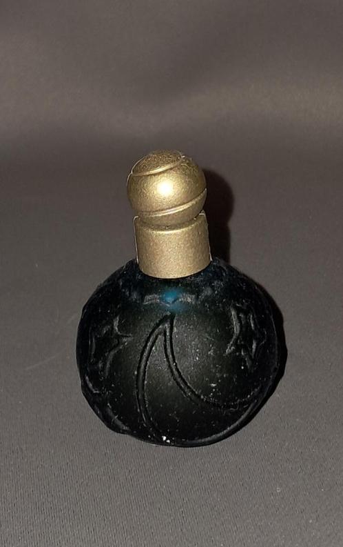 Volle parfum miniatuur - Karl lagerfeld sun moon stars, Verzamelen, Parfumverzamelingen, Zo goed als nieuw, Miniatuur, Gevuld
