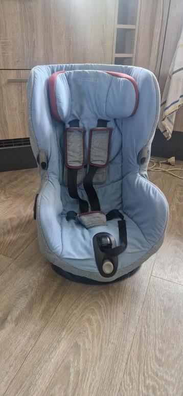 Maxi-Cosi Axiss 2x beschikbaar voor biedingen