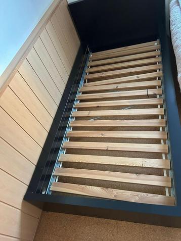 Ikea Malm 1 persoons bed