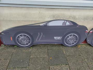 GRATIS raceauto houten panelen beschikbaar voor biedingen