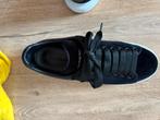 Alexander mcqueen sneakers, Ophalen of Verzenden, Zo goed als nieuw, Wit, Sneakers of Gympen