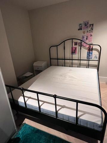 ikea 160x200 bed FOR FREE beschikbaar voor biedingen